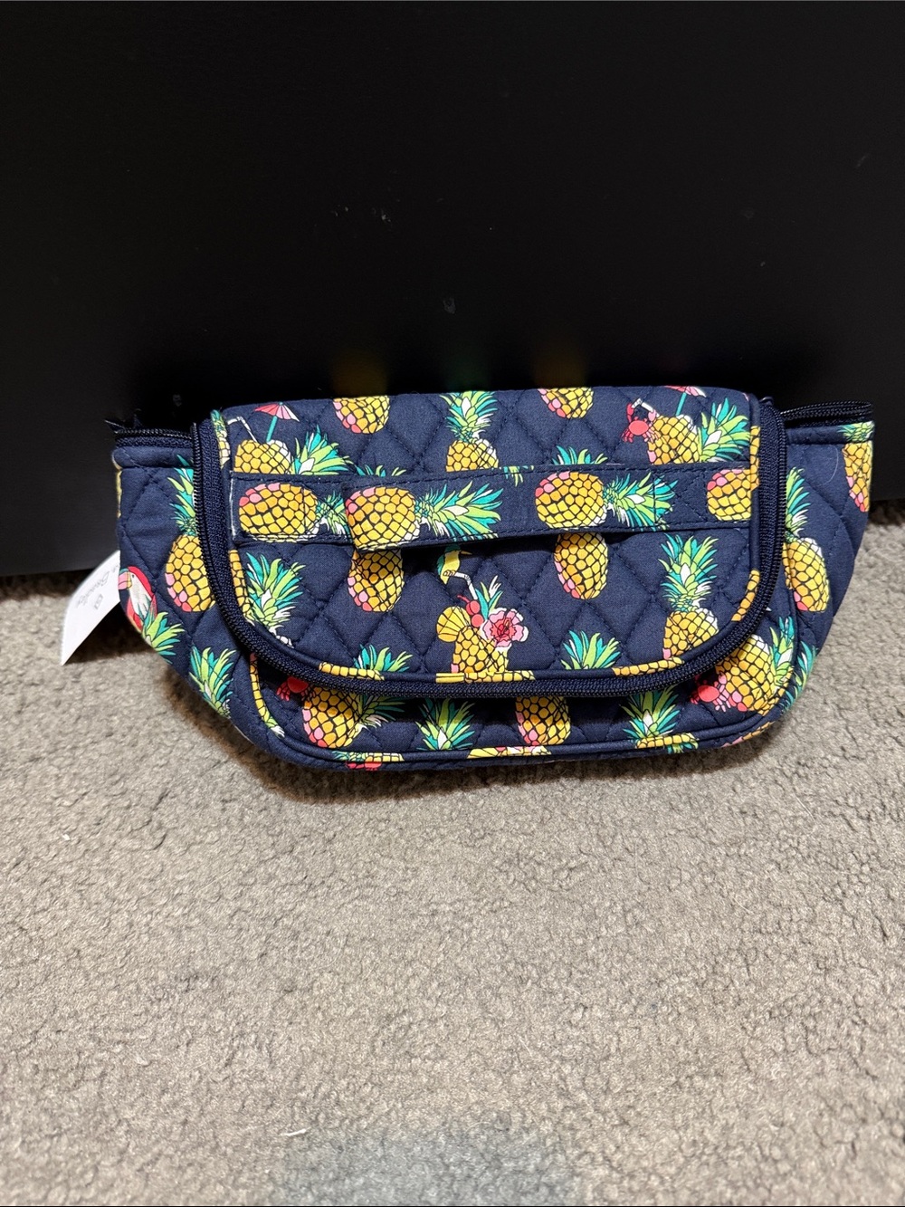 Vera Bradley cosmetic bag Pineapple Print- Brand New